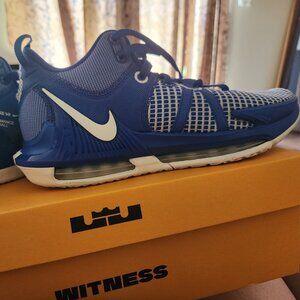 LeBron basketball shoes